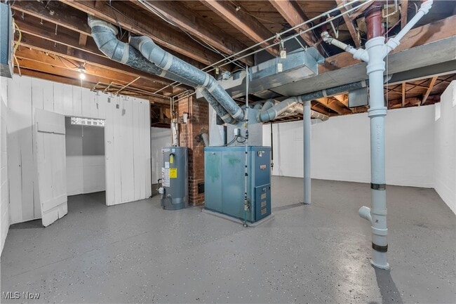 Building Photo - 1721 Tuxedo Ave