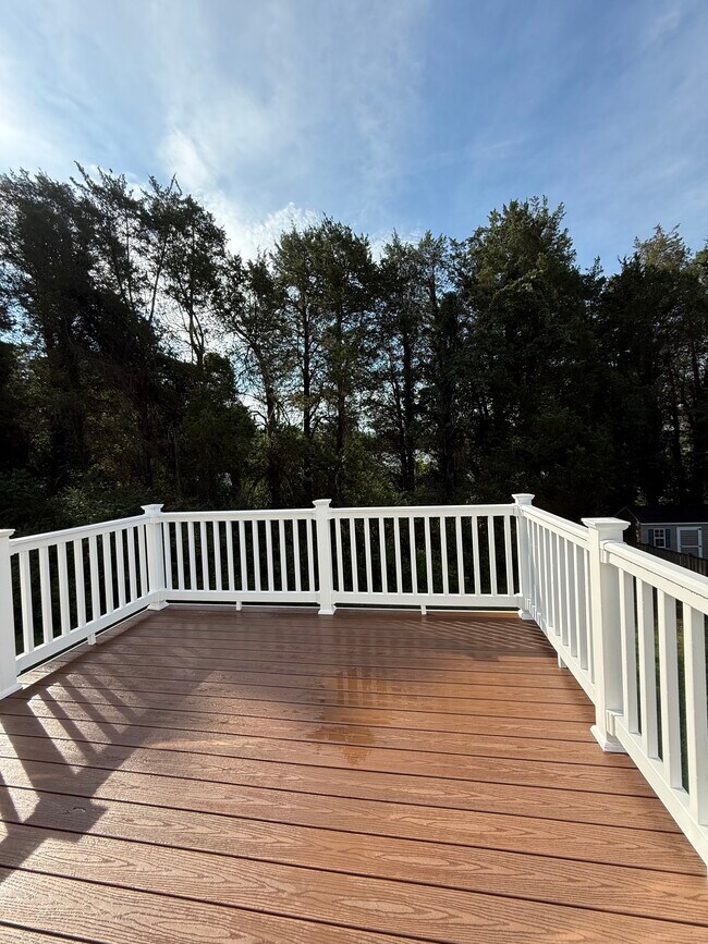 Building Photo - 20850 Autumn Mill Ct