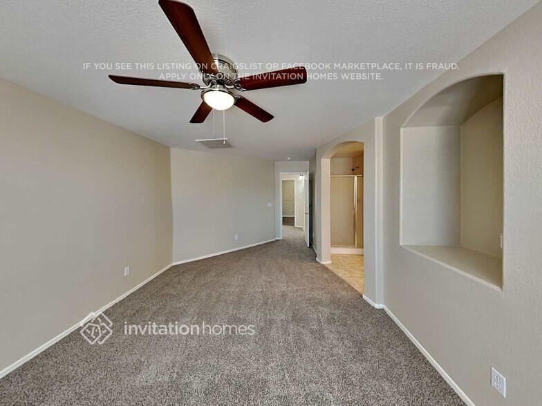 Building Photo - 7208 S 56th Ave