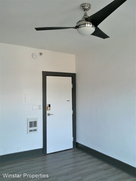 Interior Photo - Leo Lofts