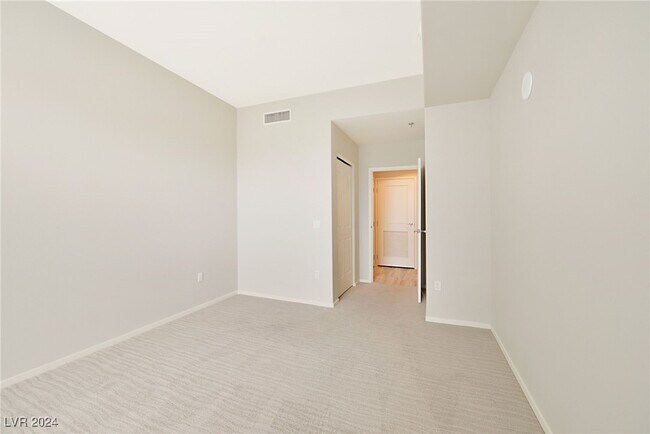 Building Photo - 8255 S Las Vegas Blvd