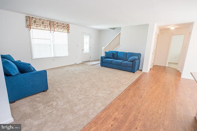 Building Photo - 18 Sabrina Dr