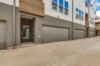 Building Photo - 1510 N Washington Ave