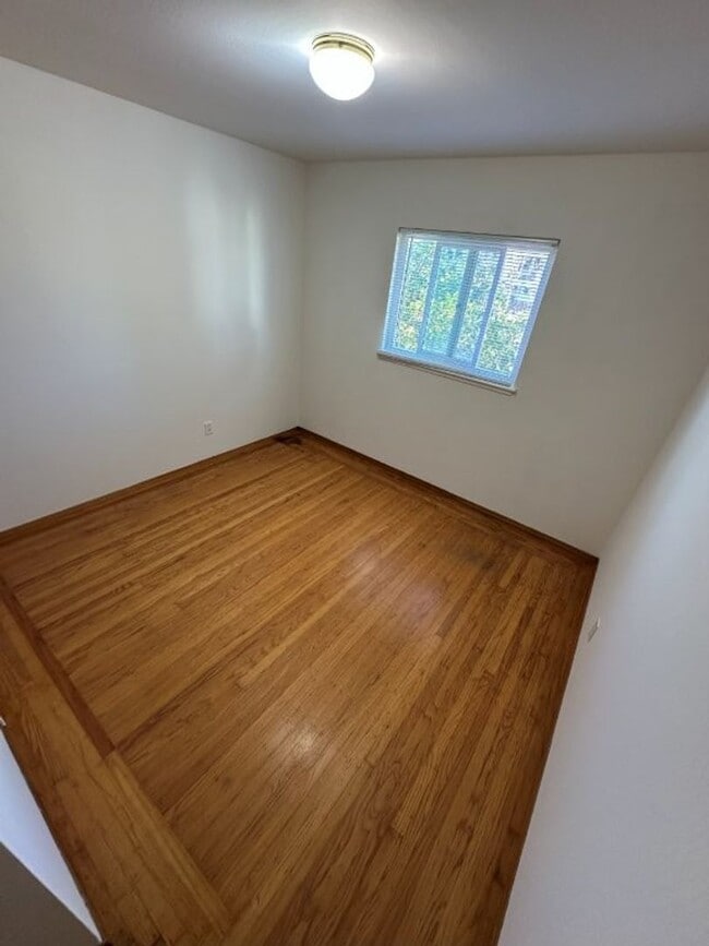 Building Photo - Nor Cal Realty, Inc. - 3 Bedroom 2  Bath with 2 car garage