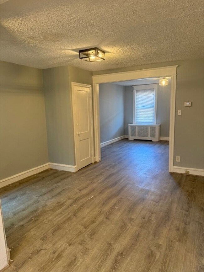 Building Photo - 3 Bedroom Single Family Home in Philadelphia