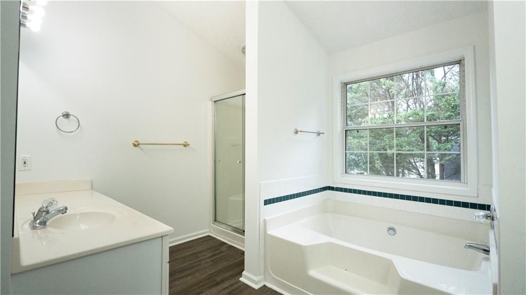 Building Photo - 1607 Tunbridge Ln