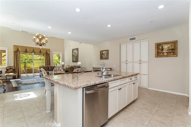 Building Photo - 28629 Farrier Dr