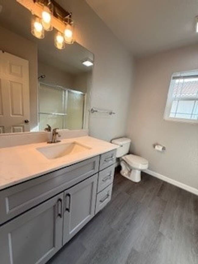 Building Photo - Stunning 4 Bed | 2.5 Bath Home – Fully Upgraded – Westgate Neighborhood