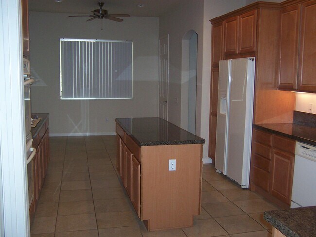 Building Photo - 40330 Calle Cancun