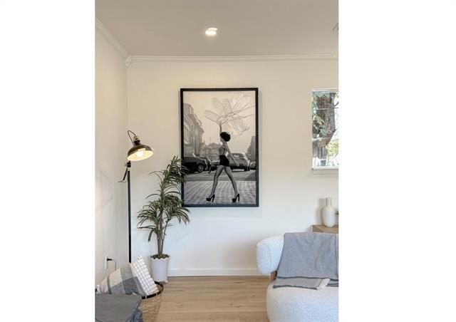 Building Photo - 312 W Little Creek Rd