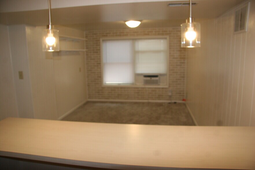 Building Photo - 121 W Stadium Ave