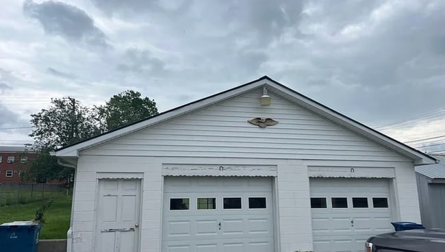 Building Photo - Newly Renovated 3-Bedroom, 1-Bath Home wit...