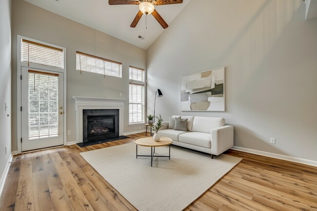 Building Photo - "Charming 3-Bedroom Retreat in Fort Mill -...