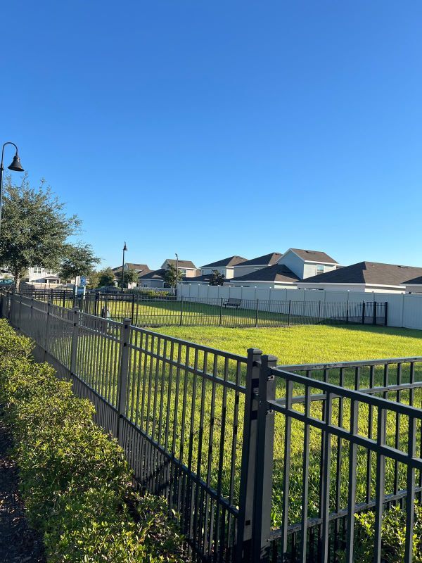 Building Photo - 9801 Fiddleback Ln
