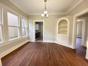 Building Photo - Recreated Historic home 2 BD | 1.5 BA