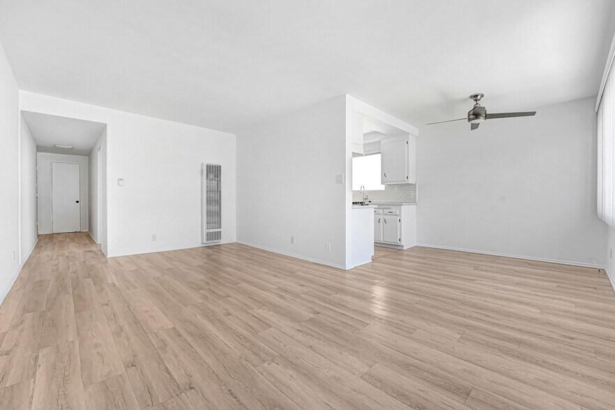 Building Photo - 505 Idaho Ave