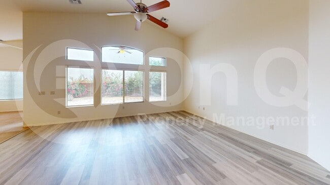 Building Photo - 11874 N Verismo Dr