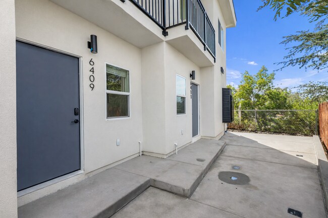 Building Photo - Brand new!