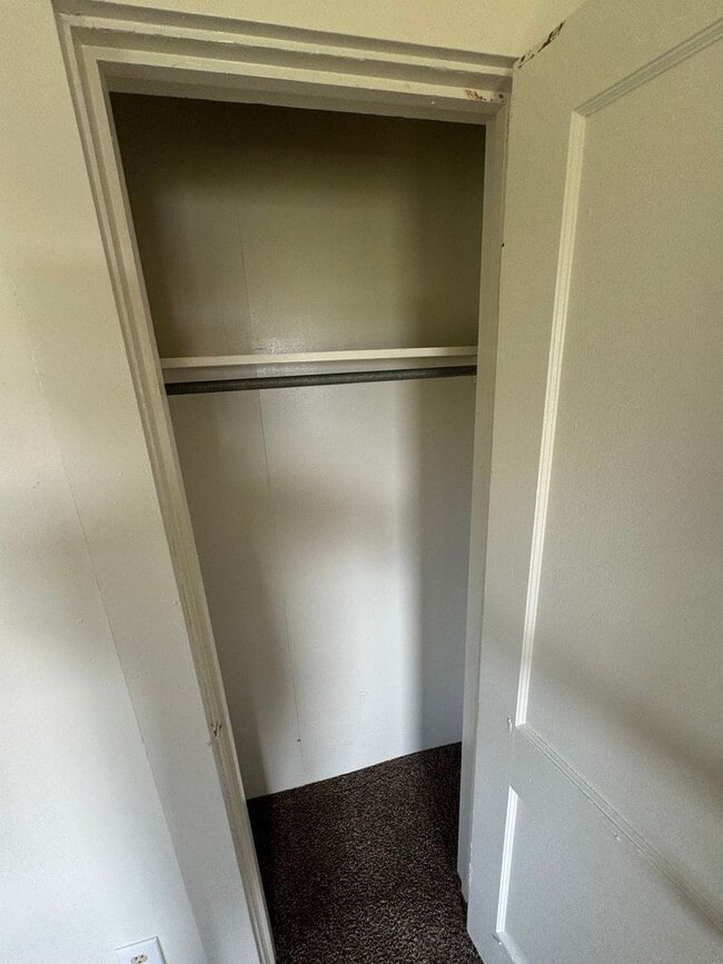 Building Photo - 2/1 in Cleveland County, NC - close to hwy 74