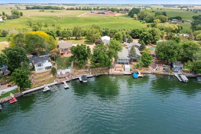 Lake arial - 26539 E Shore Pl