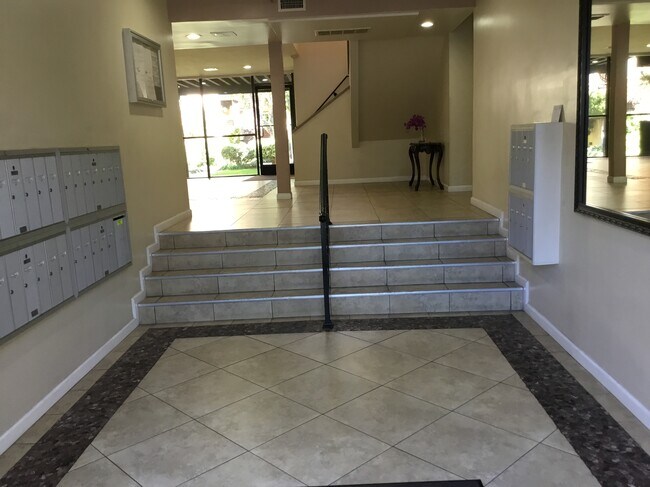 Lobby with Mailboxes - 5400 Newcastle Ave