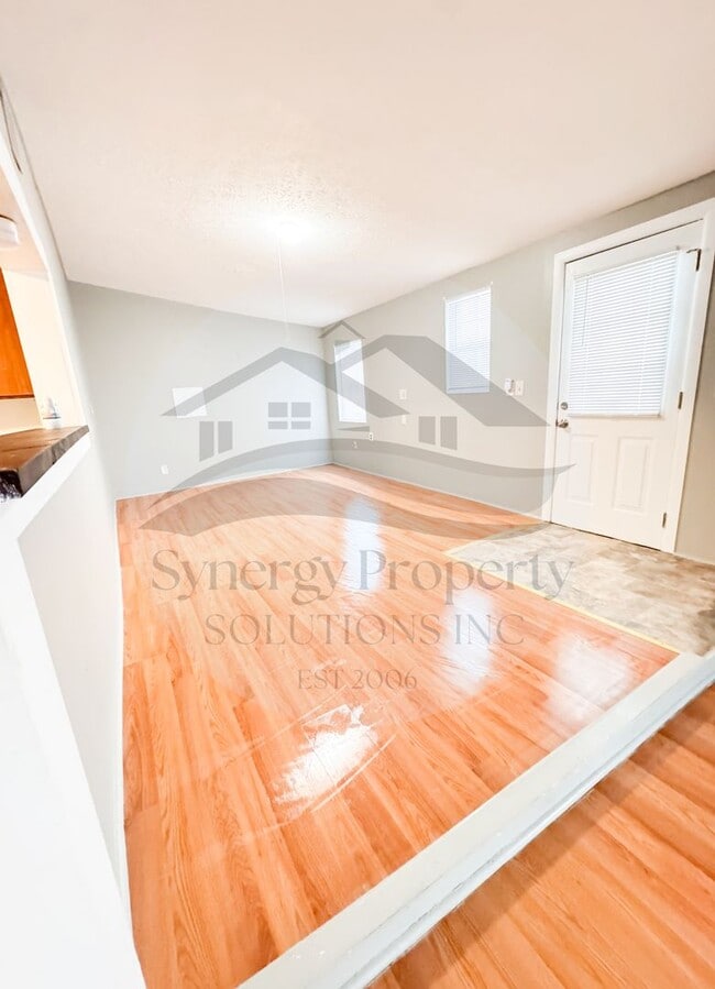 Building Photo - Madison Schools