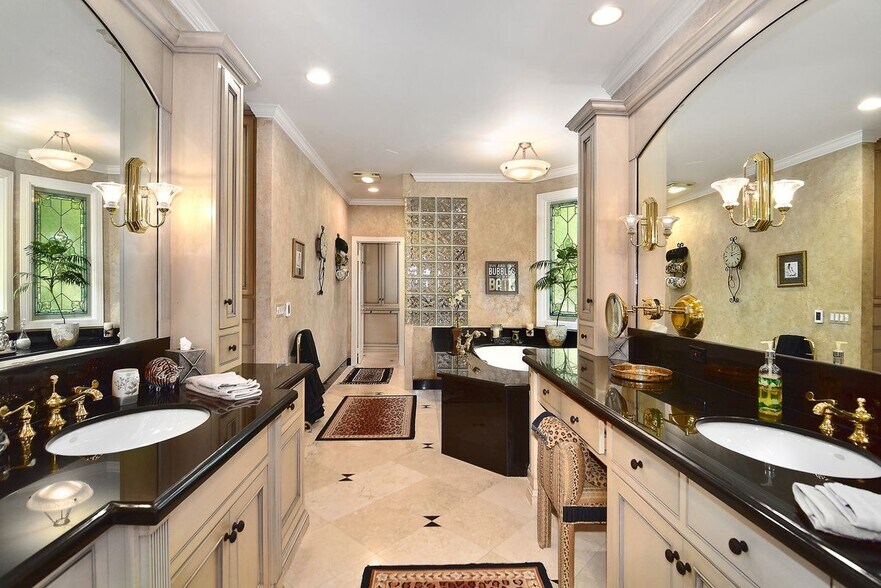 Building Photo - 29360 Castlehill Dr