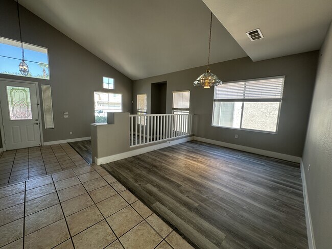 Building Photo - 293 Sea Rim Ave