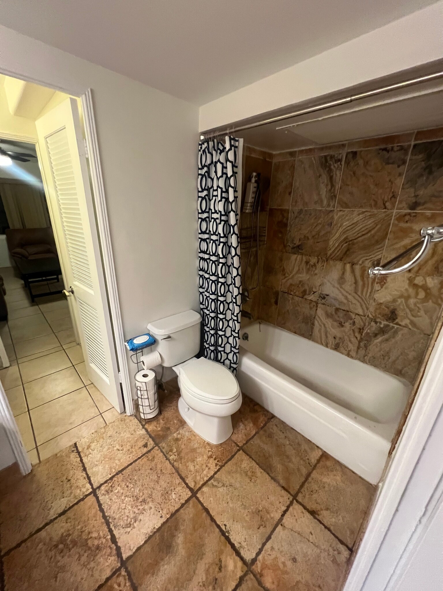 Building Photo - 1684 Ala Moana Blvd