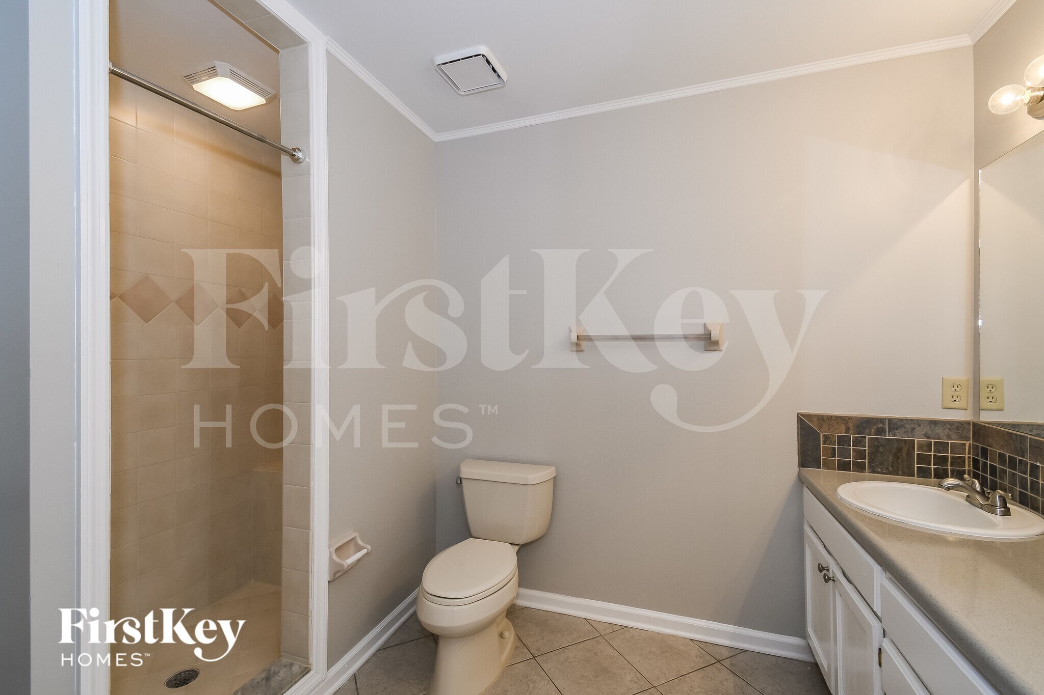 Building Photo - 1570 Crabapple Cove Ct N