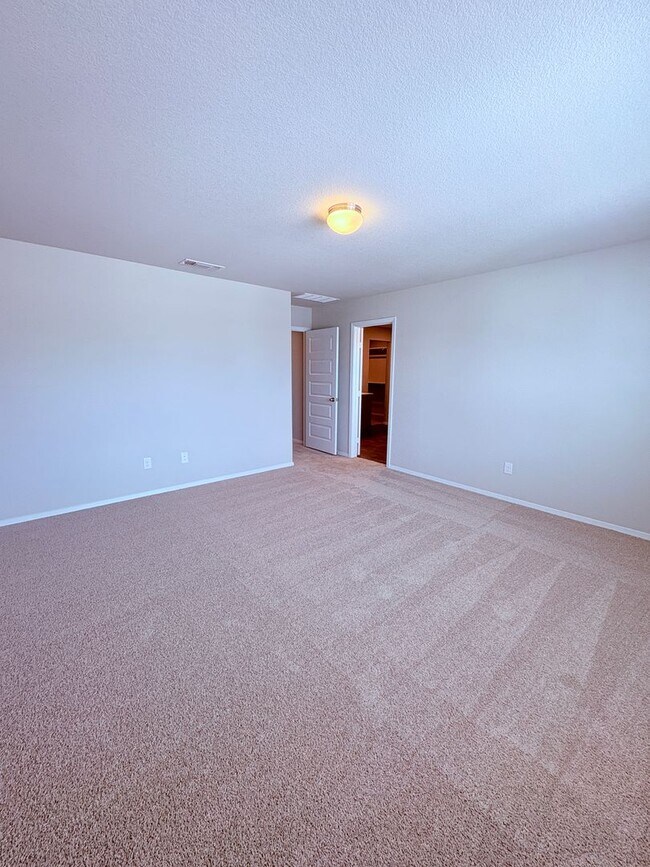 Building Photo - Brand New 4-Bedroom Home in Pflugerville –...