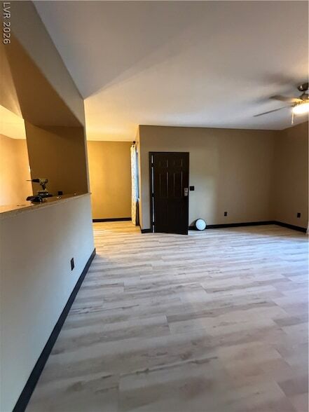 Building Photo - 8000 W Badura Ave