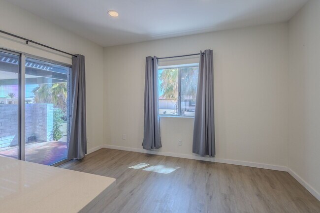 Building Photo - Green Valley Country Club Estates (55+, on...