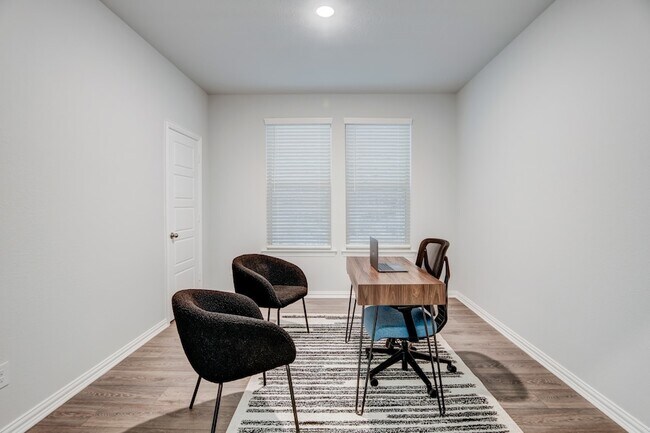 Building Photo - 7551 Millingston Rd