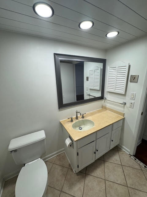 Building Photo - 228 Lanai Vlg