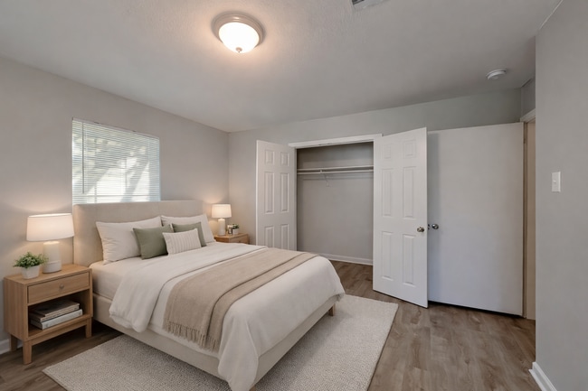 Building Photo - Updated 4-Bedroom Corner Lot Home with Granite Kitchen in Irving, TX