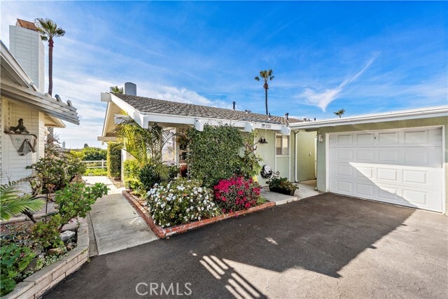 Building Photo - 308 Camino San Clemente