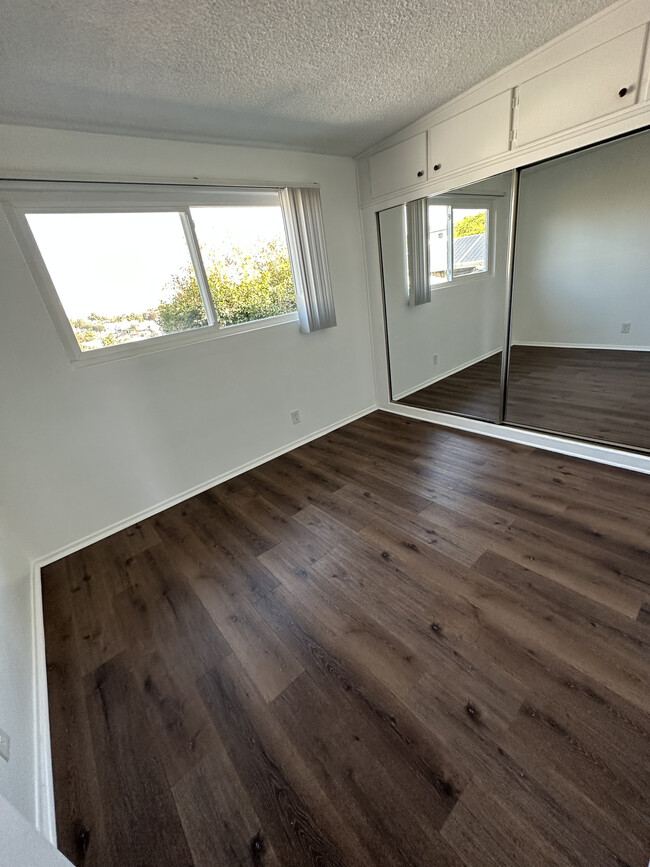 Floorplan - 1643 Artesia Blvd