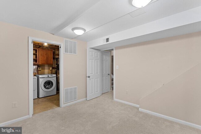 Building Photo - 12541 Alder Woods Dr