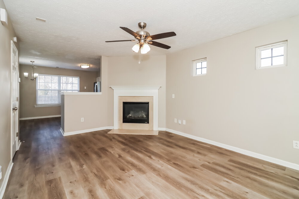 Building Photo - 248 Silver Ridge Dr