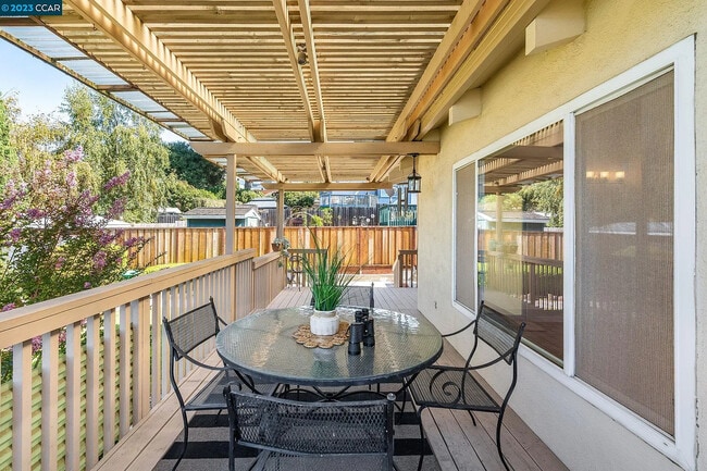 Building Photo - 3160 D St