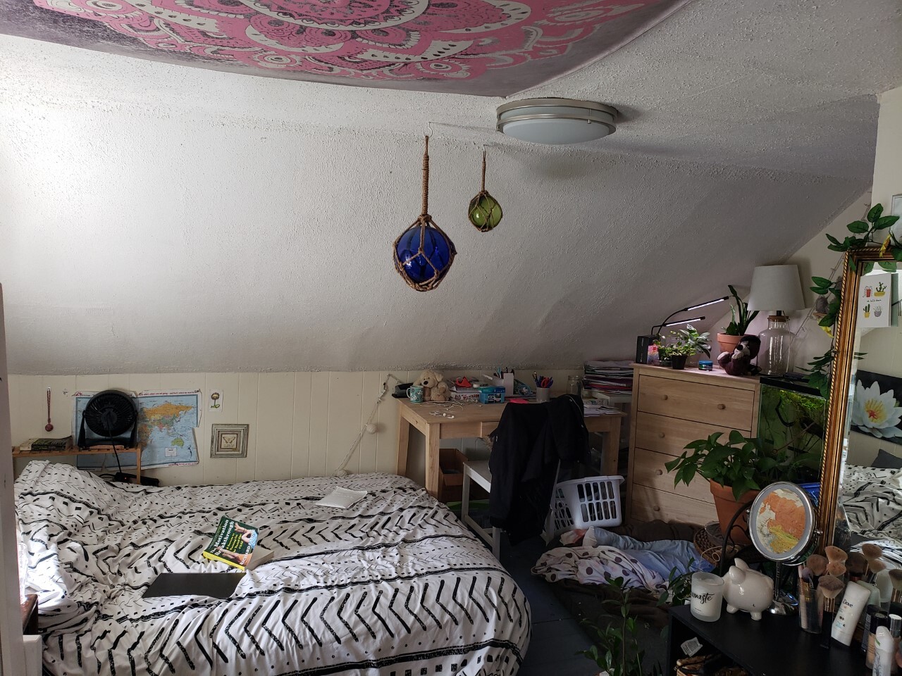 Building Photo - 48 Fourth St