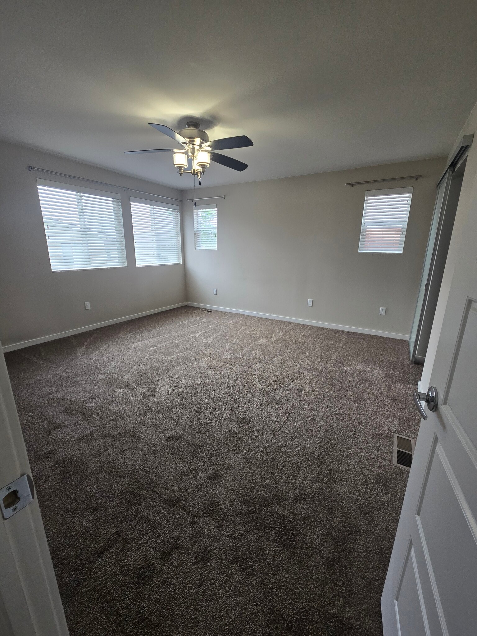 Building Photo - 9799 Dunning Cir