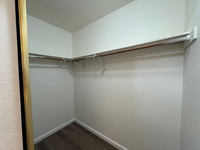 Building Photo - Three Bed, Two Bath Home with a Two Car Garage