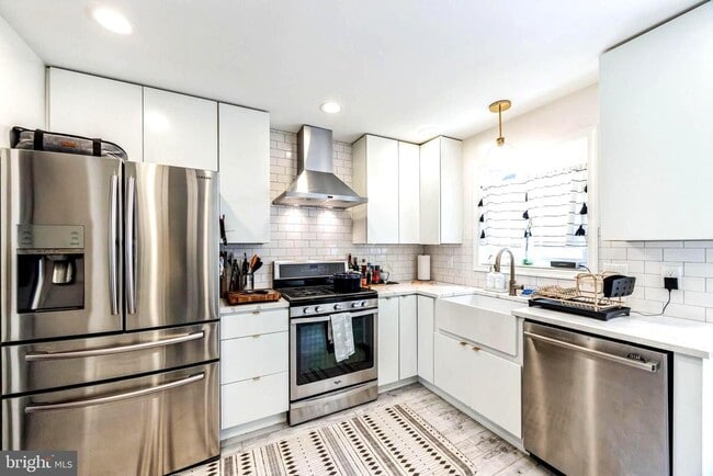 Building Photo - 1732 Manton St