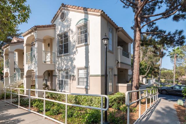 Building Photo - 3622 Bernwood Pl