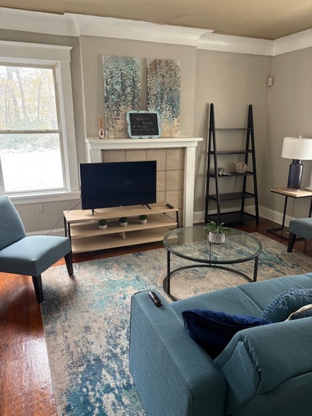 Building Photo - 821 Blair Ave