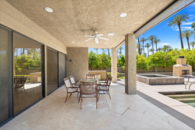 Building Photo - 70520 Gardenia Ct