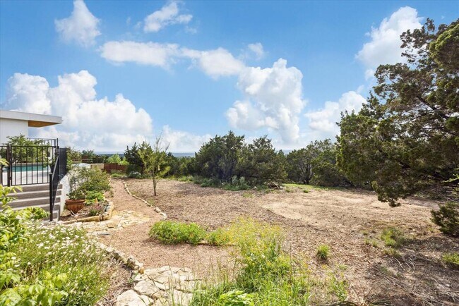 Building Photo - 8612 Buffalo Trail