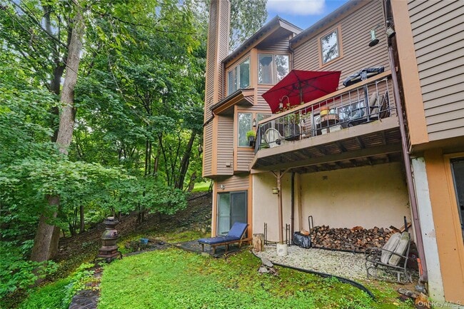 Building Photo - 811 Eagle Bay Dr